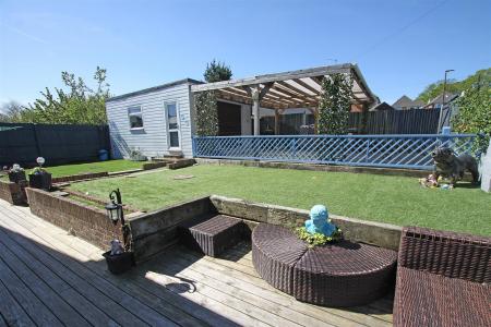 4 bedroom Detached bungalow for sale in Howeth Road, Bournemouth