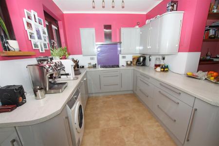 3 bedroom Detached bungalow for sale in Kinson Road, Bournemouth