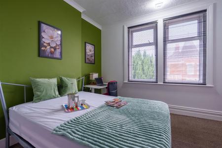 1 bedroom House share to let in Gerald Road, Bournemouth