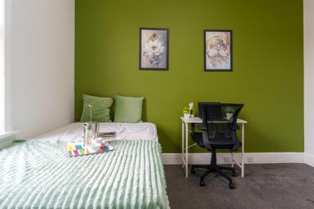 1 bedroom House share to let in Gerald Road, Bournemouth