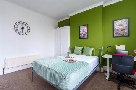 1 bedroom House share to let in Gerald Road, Bournemouth