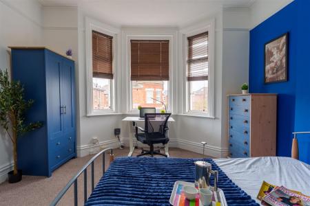 1 bedroom House share to let in Gerald Road, Bournemouth