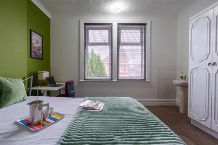 1 bedroom House share to let in Gerald Road, Bournemouth