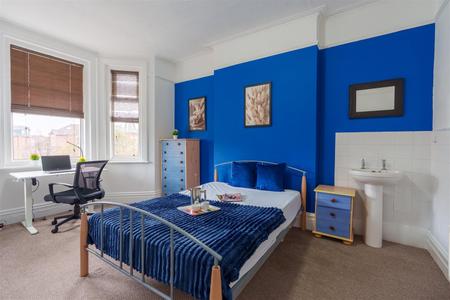1 bedroom House share to let in Gerald Road, Bournemouth