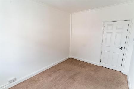 2 bedroom Flat to let in Terrace Road, Bournemouth