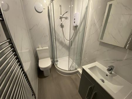 2 bedroom Flat to let in Terrace Road, Bournemouth