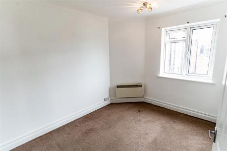 2 bedroom Flat to let in Terrace Road, Bournemouth