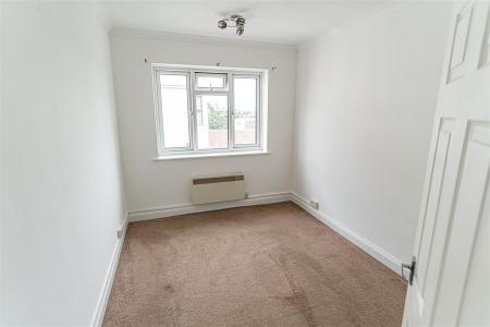 2 bedroom Flat to let in Terrace Road, Bournemouth