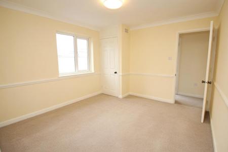 1 bedroom Semi-detached house to let in Shawford Gardens, Bournemouth