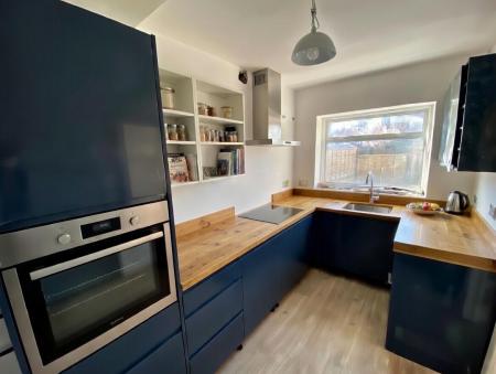 3 bedroom Detached house to let in Crichel Road, Bournemouth