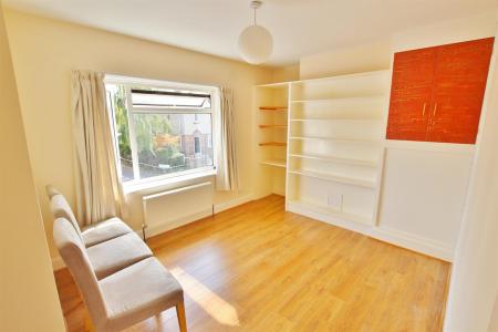 3 bedroom Semi-detached house to let in Luckham Road, Charminster, Bournemouth