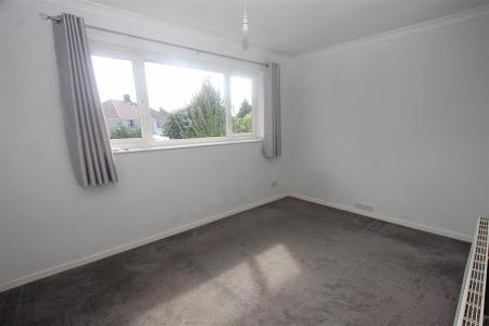 2 bedroom Semi-detached house for sale in Durweston Close, Muscliff, Bournemouth