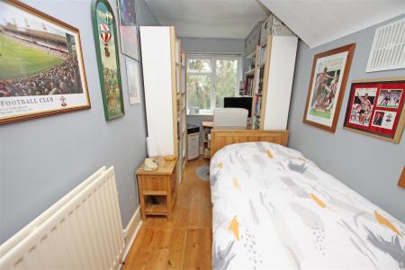 3 bedroom Detached house for sale in Pine Vale Crescent, Bournemouth