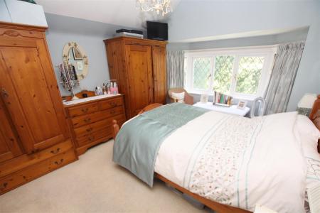 3 bedroom Detached house for sale in Pine Vale Crescent, Bournemouth