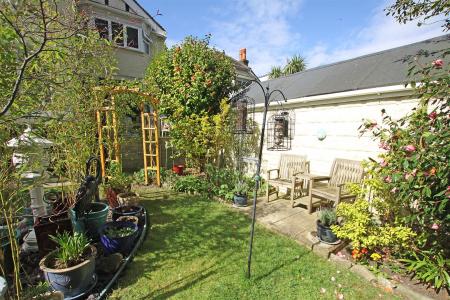 3 bedroom Detached house for sale in Pine Vale Crescent, Bournemouth