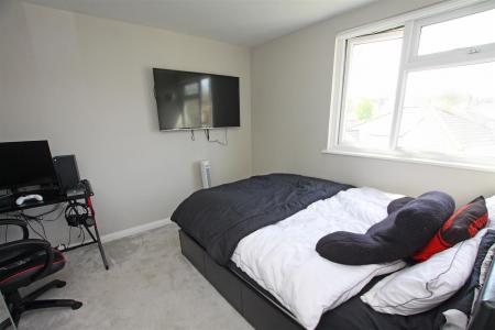 3 bedroom End of terrace house for sale in Craigmoor Avenue, Bournemouth