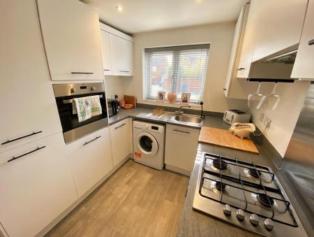 3 bedroom Semi-detached house to let in Diamond Place, Bournemouth