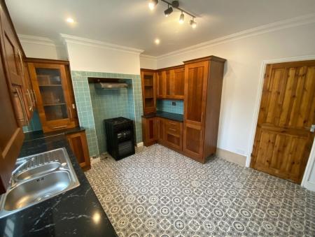 3 bedroom Detached house to let in Shelbourne Road, Bournemouth