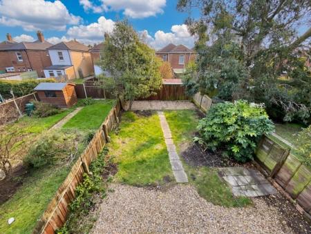 3 bedroom Detached house to let in Shelbourne Road, Bournemouth