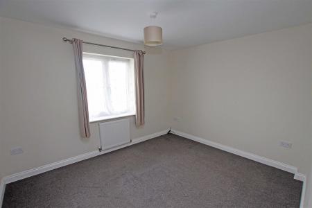 3 bedroom Semi-detached house to let in Rosemary Road, Poole