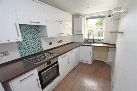 2 bedroom Flat to let in Lansdowne Road, Bournemouth