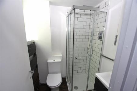 2 bedroom Flat to let in Lansdowne Road, Bournemouth