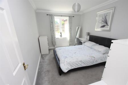 5 bedroom Detached house for sale in Holdenhurst Village Road, Bournemouth