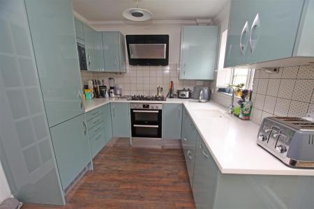 3 bedroom Detached house for sale in Chesilbourne Grove, Bournemouth
