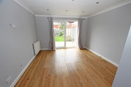 2 bedroom Terraced House to let in Warmwell Close, Bournemouth