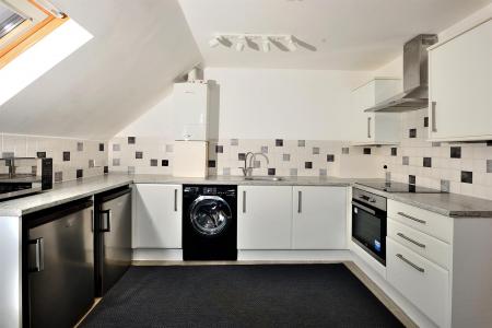 1 bedroom Flat to let in St. Swithuns Road South, Bournemouth