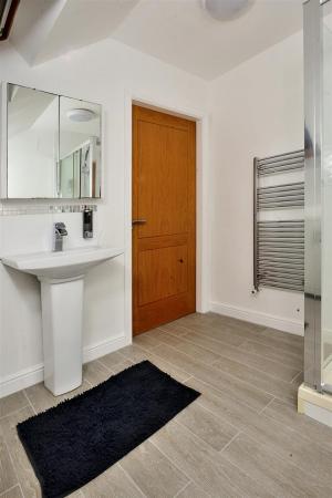 1 bedroom Flat to let in St. Swithuns Road South, Bournemouth