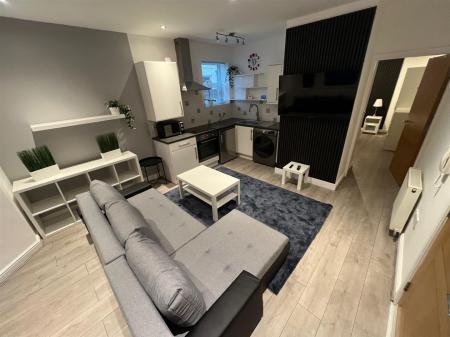 1 bedroom Flat to let in St. Swithuns Road South, Bournemouth