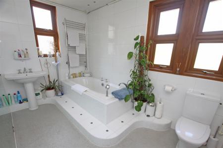 4 bedroom Detached house for sale in Mortimer Road, Bournemouth