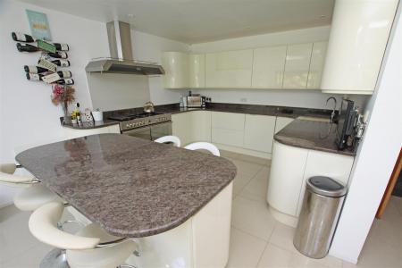 4 bedroom Detached house for sale in Mortimer Road, Bournemouth