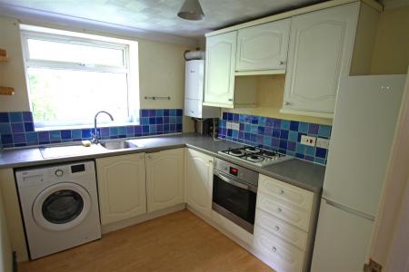 2 bedroom Flat to let in Dean Park Road, Bournemouth