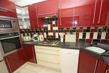 2 bedroom Terraced House for sale in Gunville Crescent, Bournemouth