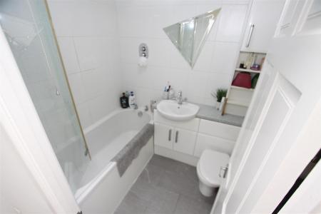 2 bedroom Terraced House for sale in Gunville Crescent, Bournemouth