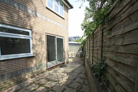 2 bedroom Detached house for sale in Cherries Drive, Bournemouth