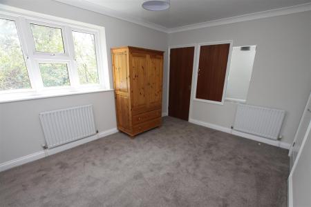 2 bedroom Detached house for sale in Cherries Drive, Bournemouth