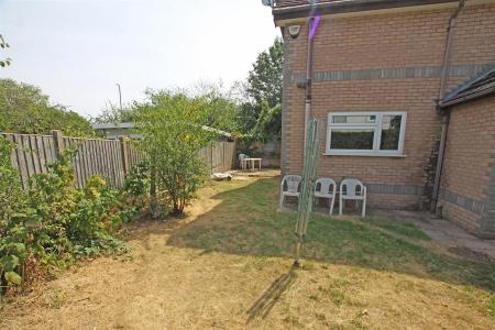 2 bedroom Detached house for sale in Cherries Drive, Bournemouth