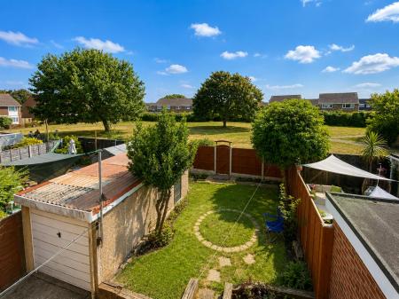 3 bedroom Semi-detached house to let in Sandford Close, Bournemouth