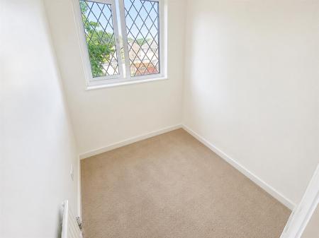 3 bedroom Semi-detached house to let in Sandford Close, Bournemouth