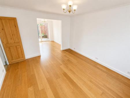 3 bedroom Semi-detached house to let in Sandford Close, Bournemouth