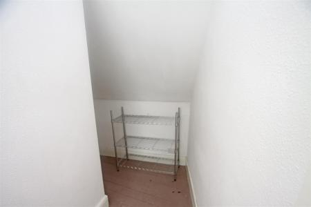 2 bedroom Flat to let in The Crescent, Bournemouth