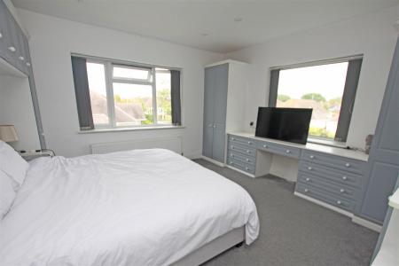 0 bedroom Mews house for sale in Longbarrow Close, Bournemouth