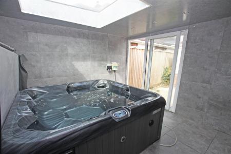 0 bedroom Mews house for sale in Longbarrow Close, Bournemouth