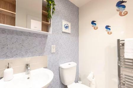 1 bedroom Flat to let in High Street, Poole