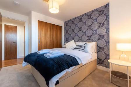 1 bedroom Flat to let in High Street, Poole