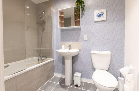1 bedroom Flat to let in High Street, Poole