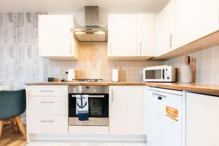 1 bedroom Flat to let in High Street, Poole